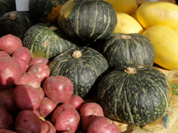 Figuring out farmers' markets